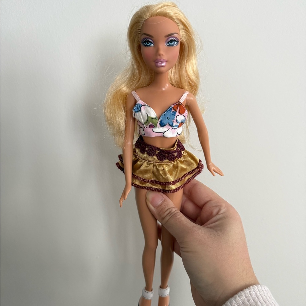 2/$75 vintage my scene doll 💕